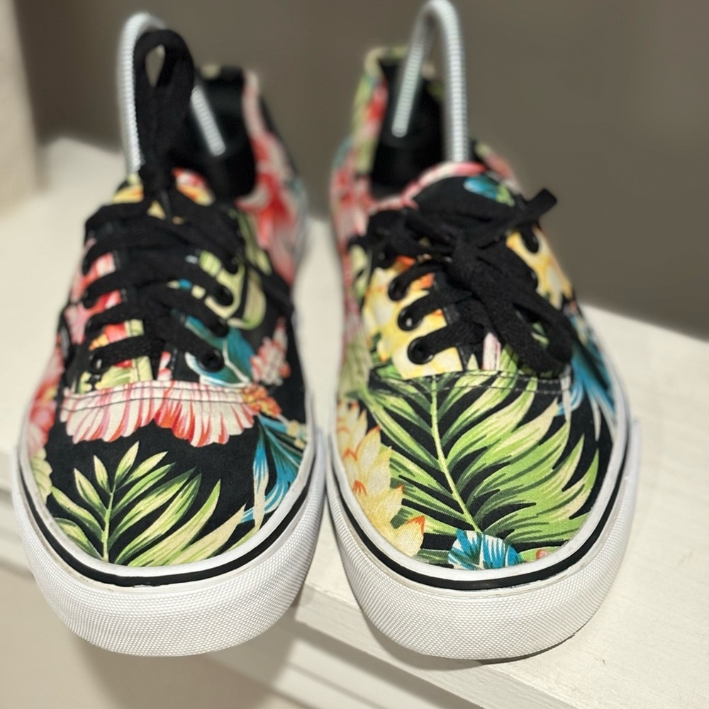 VANS Off The Wall Hawaiian/Tropical Floral Canvas Shoes Women’s Size 9 Men’s 7.5 - Picture 8 of 9